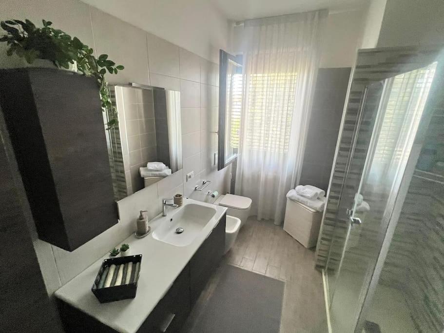 Grace's House - Milan & Rho Fiera Apartment *